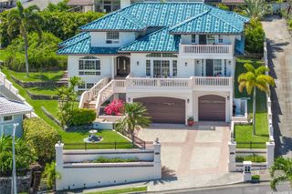 1295 Aulepe Street, Kailua, HI 96734