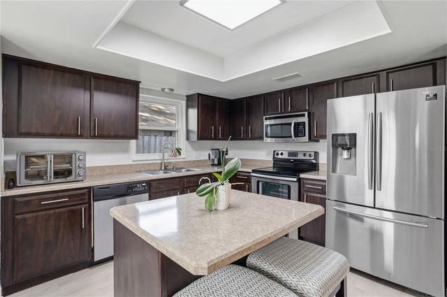 7550 HERRICKS LOOP, Orlando, FL 32835