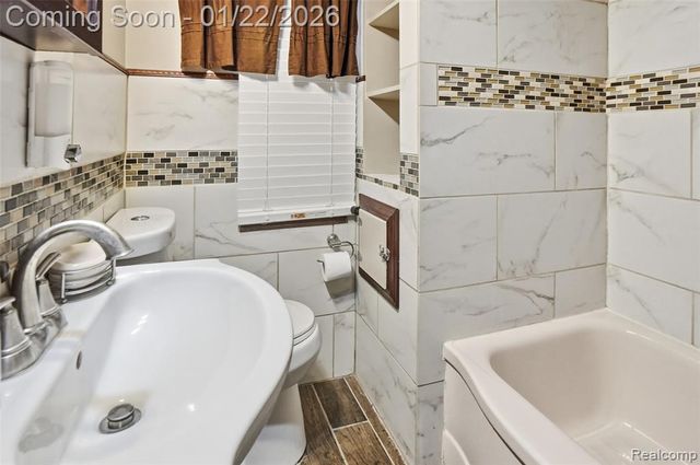 10761 Worden Street, Detroit, MI 48224