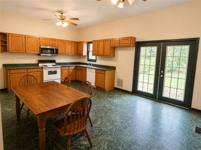 597 Old Hurricane Road, Westminster, SC 29693