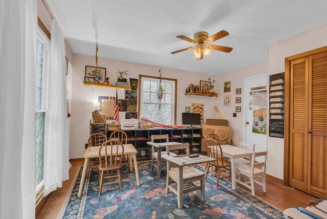 5881 Burgess Falls Rd, Sparta, TN 38583