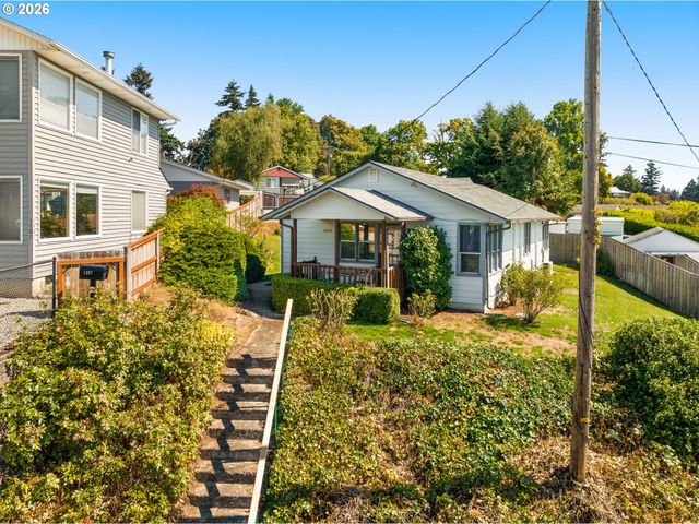 1403 GRAND Blvd, Vancouver, WA 98661
