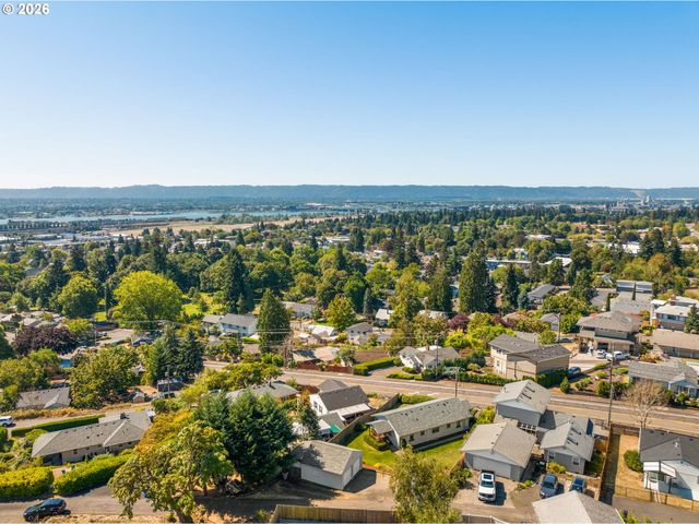 1403 GRAND Blvd, Vancouver, WA 98661