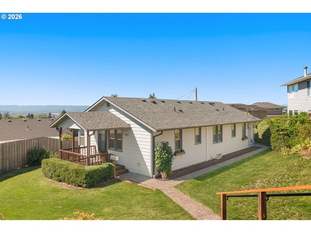 1403 GRAND Blvd, Vancouver, WA 98661