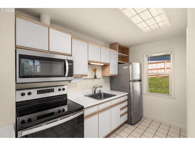 1403 GRAND Blvd, Vancouver, WA 98661