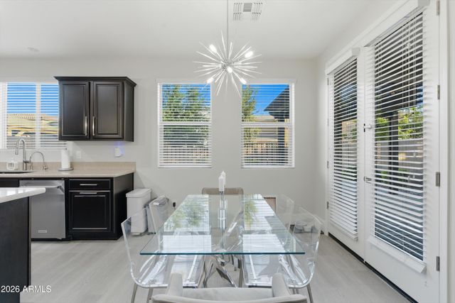 3453 E AZALEA Drive, Gilbert, AZ 85298