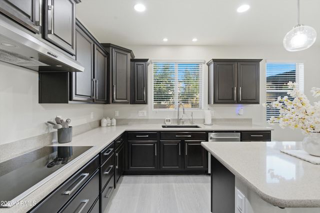 3453 E AZALEA Drive, Gilbert, AZ 85298