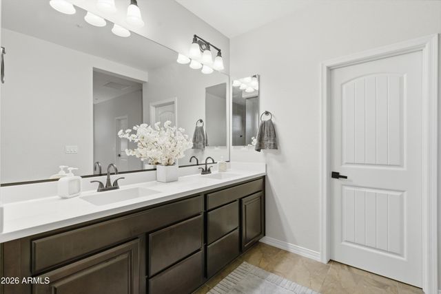 3453 E AZALEA Drive, Gilbert, AZ 85298