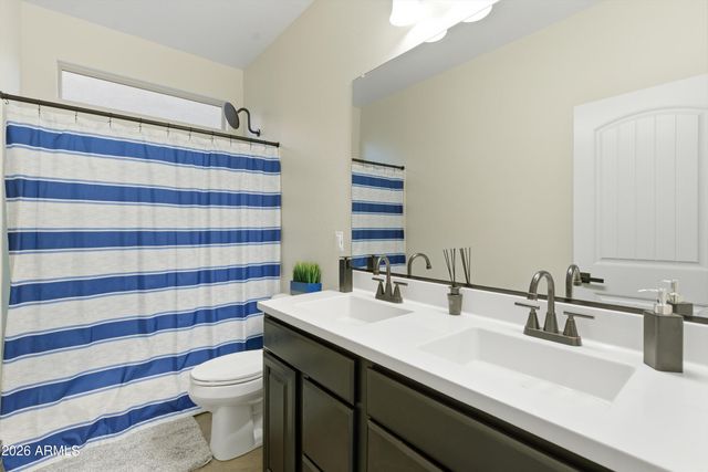 3453 E AZALEA Drive, Gilbert, AZ 85298