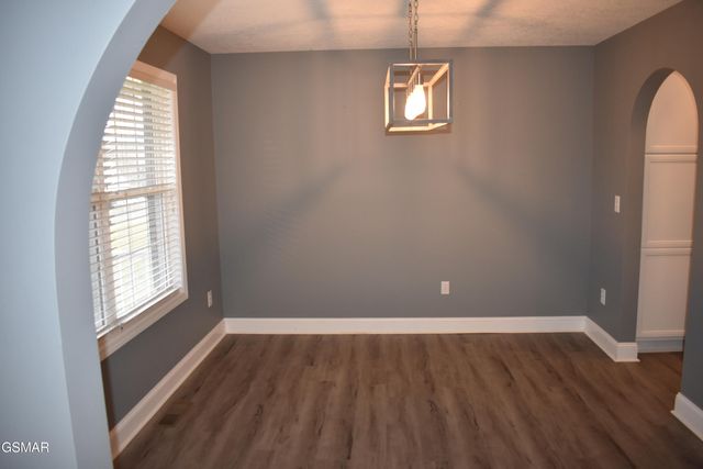 2147 Aaron Court, Sevierville, TN 37876