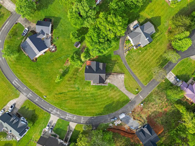 2147 Aaron Court, Sevierville, TN 37876