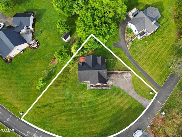 2147 Aaron Court, Sevierville, TN 37876