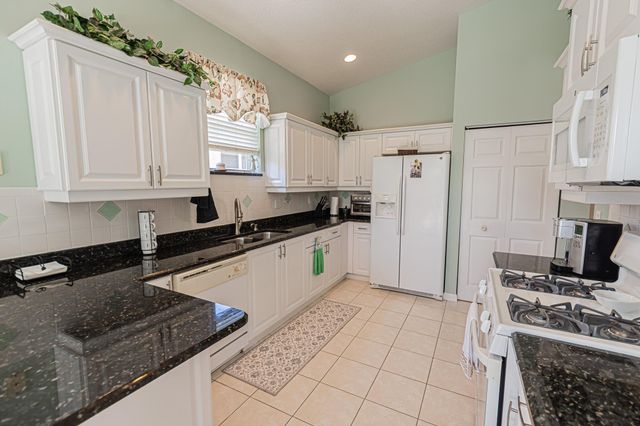 175 NW Lawton Road, Port St Lucie, FL 34986