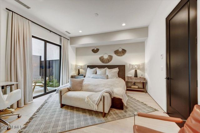 4938 N ASCENT Drive, Scottsdale, AZ 85251