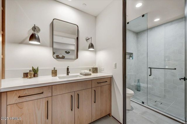 4938 N ASCENT Drive, Scottsdale, AZ 85251