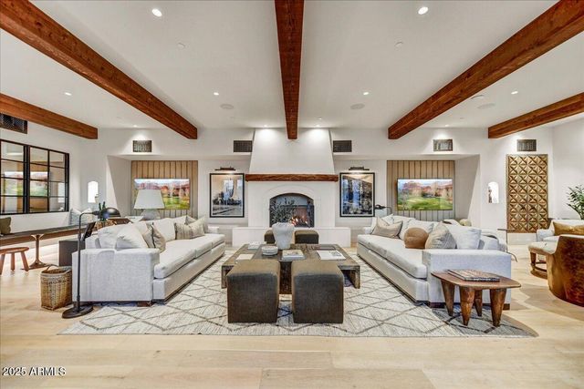 4938 N ASCENT Drive, Scottsdale, AZ 85251