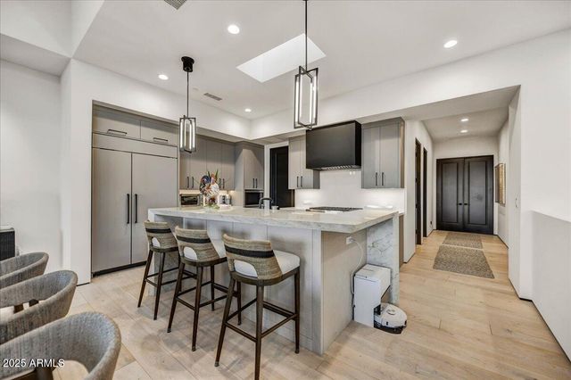 4938 N ASCENT Drive, Scottsdale, AZ 85251