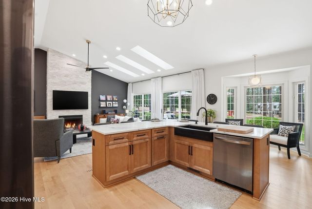 45 Pinewild Drive, Pinehurst, NC 28374