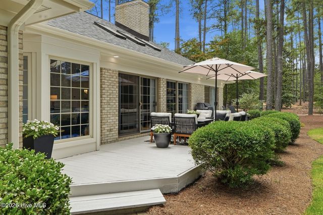 45 Pinewild Drive, Pinehurst, NC 28374