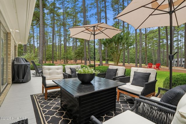 45 Pinewild Drive, Pinehurst, NC 28374
