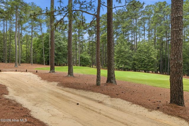 45 Pinewild Drive, Pinehurst, NC 28374