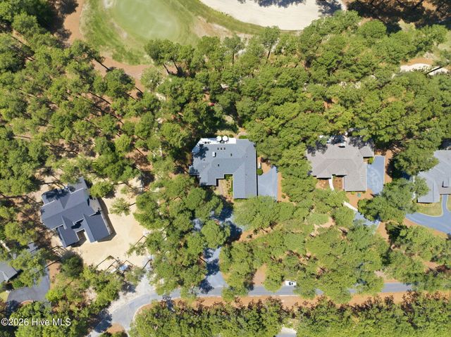 45 Pinewild Drive, Pinehurst, NC 28374