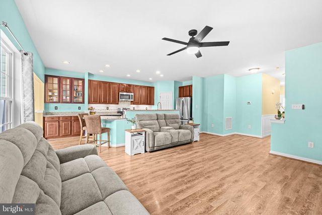 177 KILLIAN LN, Charles Town, WV 25414