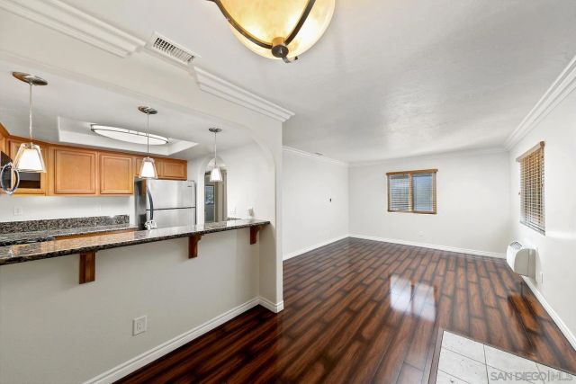 2744 B St 206, San Diego, CA 92102