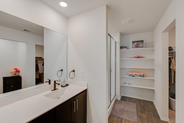 232 Euclid LN, Kyle, TX 78640