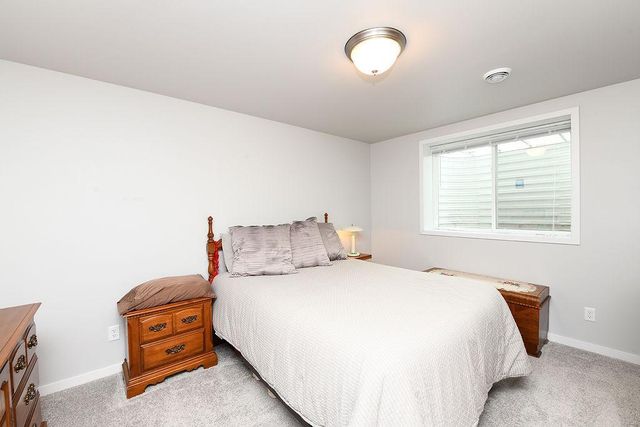2723 W Westwood Street W, West Fargo, ND 58078