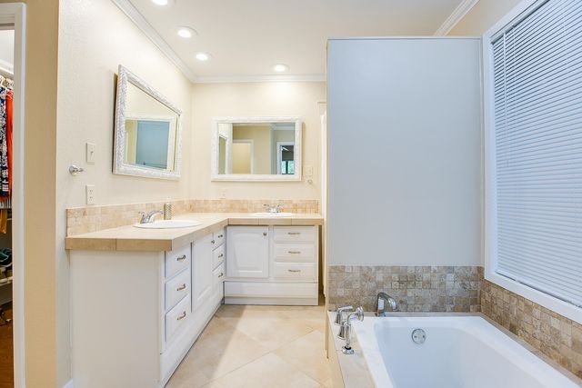3221 Ridgecrest Lane, San Angelo, TX 76904