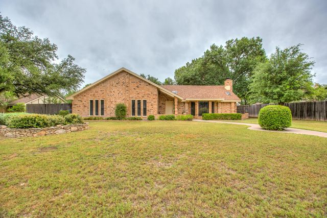 3221 Ridgecrest Lane, San Angelo, TX 76904
