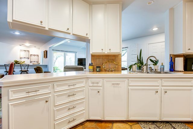 3221 Ridgecrest Lane, San Angelo, TX 76904