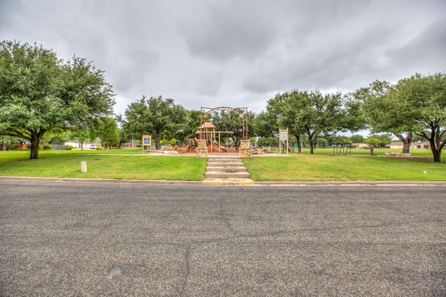 3221 Ridgecrest Lane, San Angelo, TX 76904