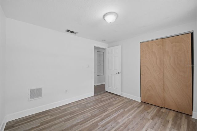 2804 APPLEWOOD DRIVE, Clearwater, FL 33759