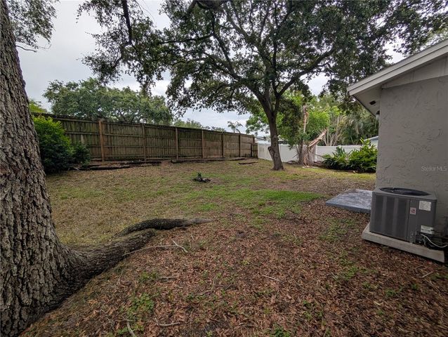 2804 APPLEWOOD DRIVE, Clearwater, FL 33759