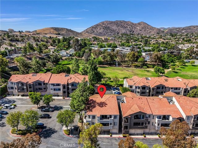 1980 Las Colinas Circle 301, Corona, CA 92879