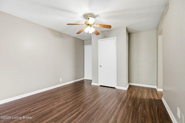 319 Idlewylde Dr 8, Louisville, KY 40206