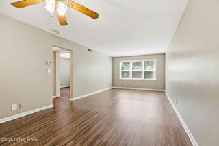 319 Idlewylde Dr 8, Louisville, KY 40206