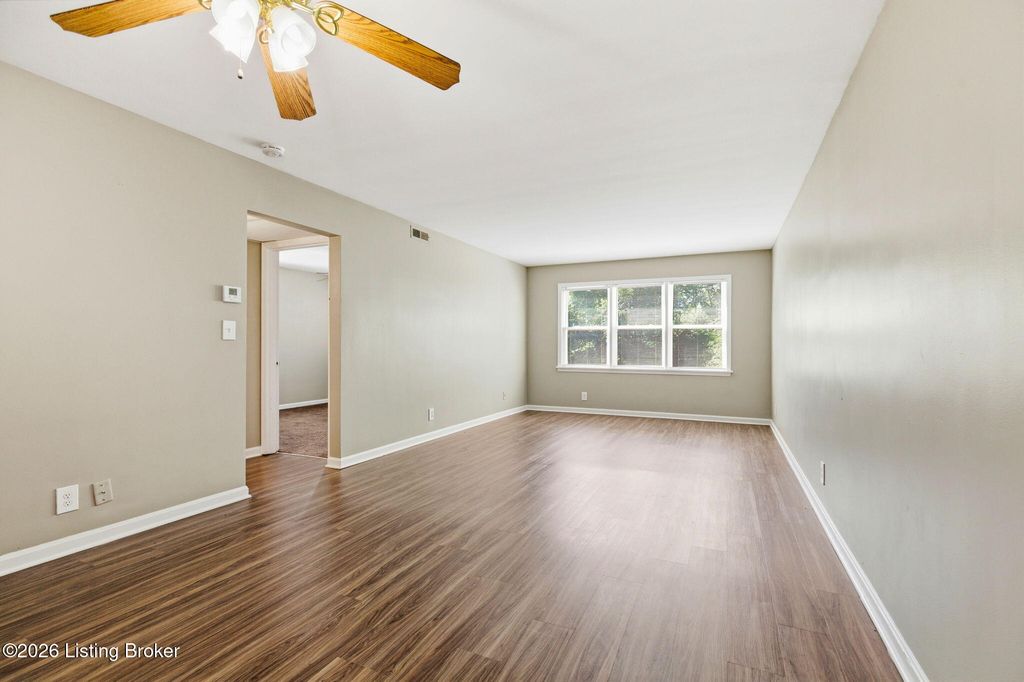 319 Idlewylde Dr 8, Louisville, KY 40206