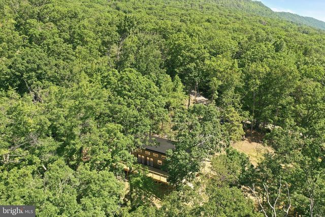 1307 CARDINAL DR, Luray, VA 22835