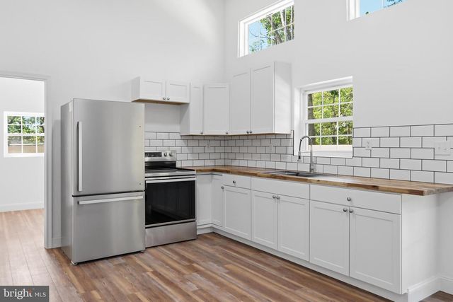1307 CARDINAL DR, Luray, VA 22835