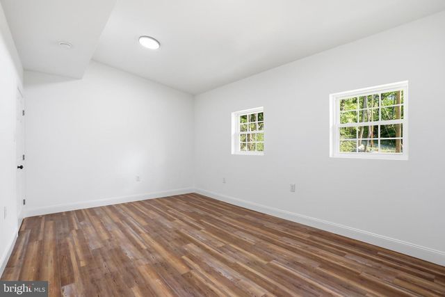 1307 CARDINAL DR, Luray, VA 22835