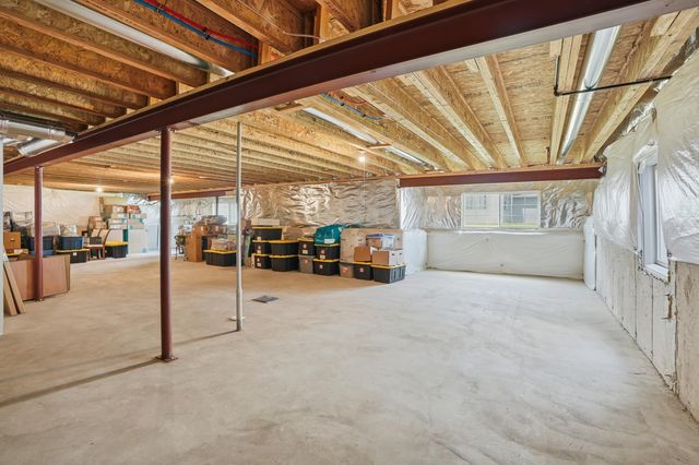 2260 E 110th Lane, Crown Point, IN 46307
