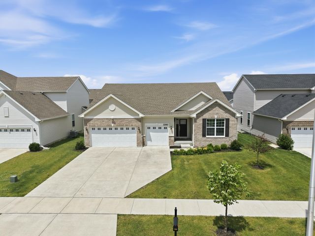 2260 E 110th Lane, Crown Point, IN 46307