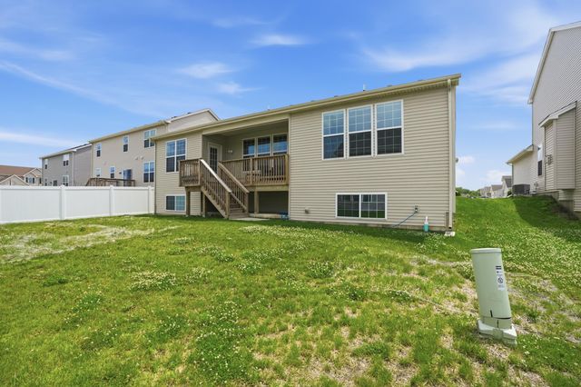 2260 E 110th Lane, Crown Point, IN 46307