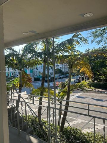 801 15th St 202, Miami Beach, FL 33139