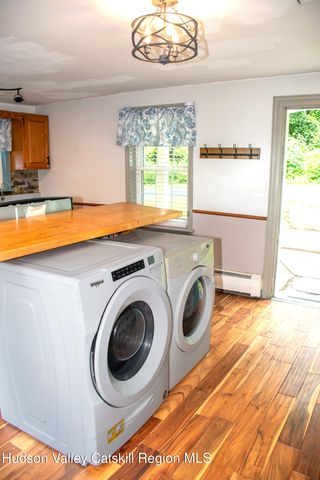 1080 Route 144, New Baltimore, NY 12124