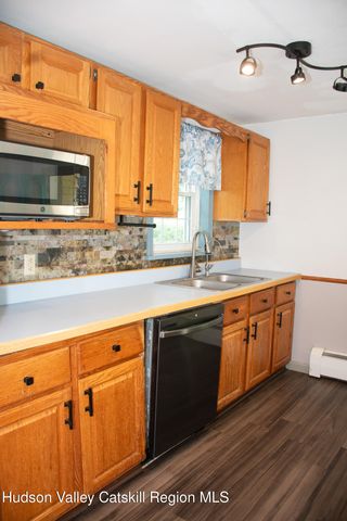 1080 Route 144, New Baltimore, NY 12124