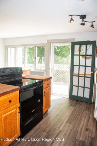 1080 Route 144, New Baltimore, NY 12124
